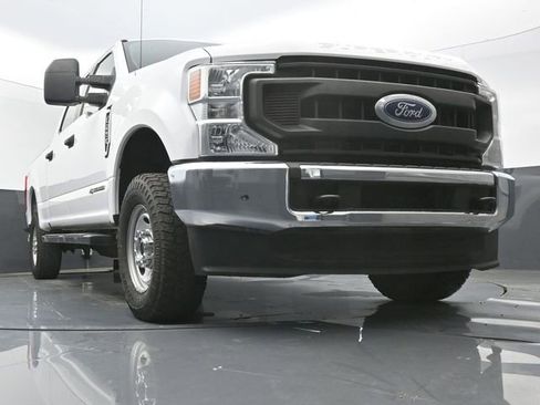 Used 2021 Ford F250 XL w/ Power Equipment Group AWD/4WD image 43