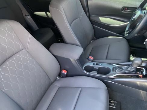 Certified 2025 Toyota Corolla LE FWD image 15