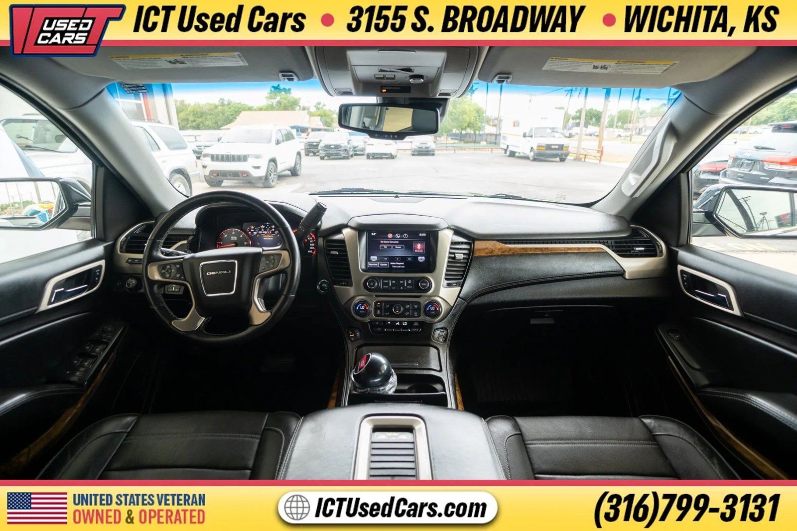 Used 2015 GMC Yukon Denali w/ Premium Package AWD/4WD image 11