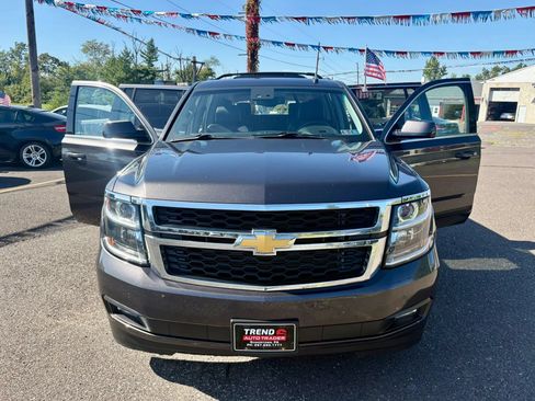 Used 2016 Chevrolet Suburban LT w/ Luxury Package AWD/4WD image 10
