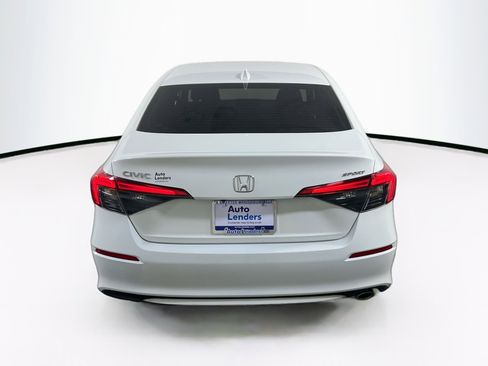 Used 2023 Honda Civic Sport image 6