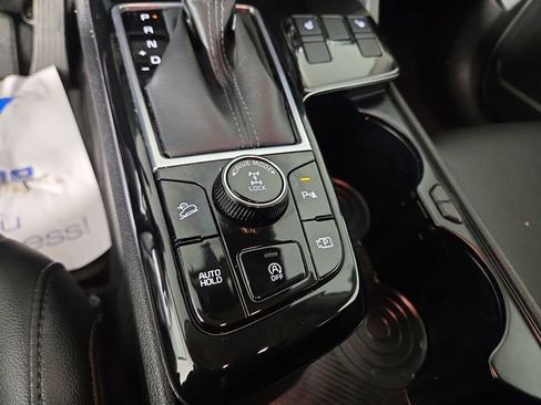 Certified 2025 Kia Sportage EX AWD/4WD image 26