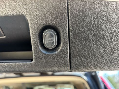 Used 2020 Cadillac Escalade ESV Luxury image 8