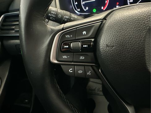 Used 2020 Honda Accord EX-L image 18