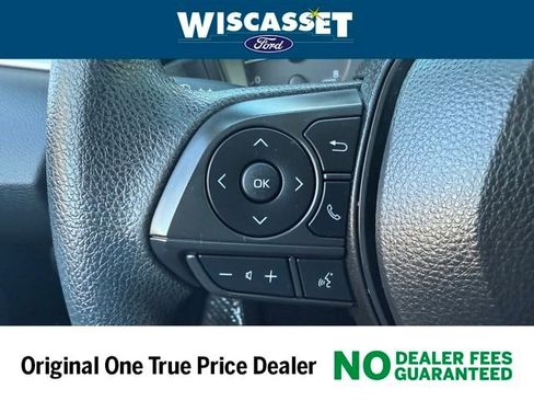 Used 2023 Toyota Corolla LE image 11