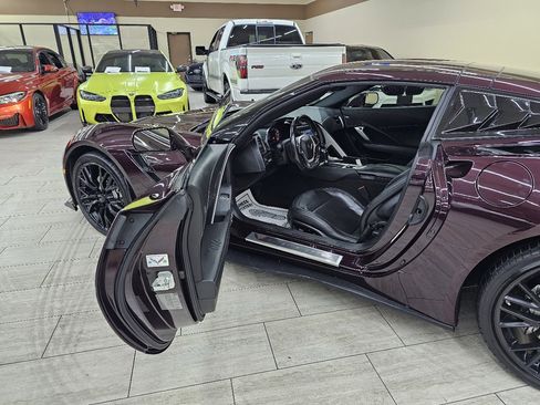 Used 2017 Chevrolet Corvette Stingray Coupe w/ 2LT Preferred Equipment Group image 13