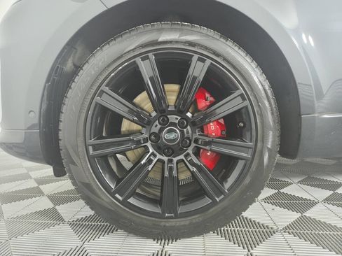 Used 2018 Land Rover Range Rover Sport Supercharged AWD/4WD image 12