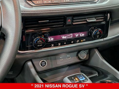 Used 2021 Nissan Rogue SV AWD/4WD image 22