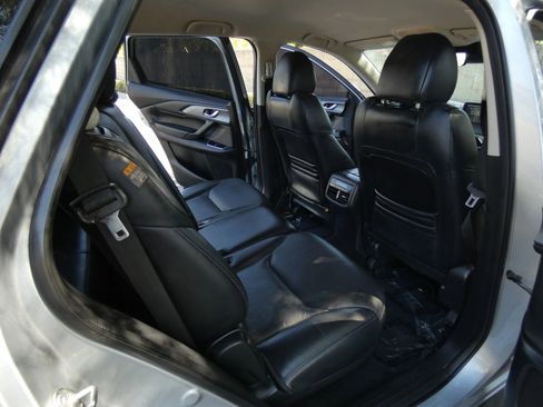 Used 2019 MAZDA CX-9 Touring image 33