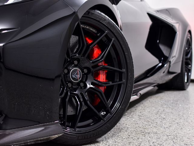 Used 2024 Chevrolet Corvette Z06 RWD image 8