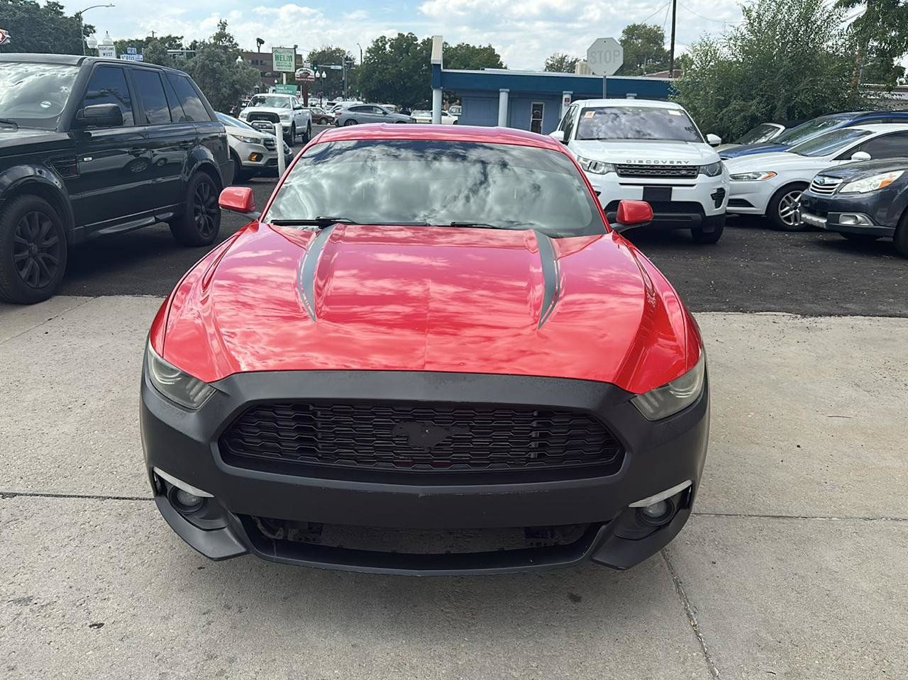 Used 2015 Ford Mustang Coupe w/ Equipment Group 051A RWD image 2