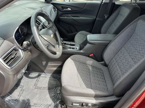 Certified 2024 Chevrolet Equinox LT w/ LPO, Floor Liner Package AWD/4WD image 18