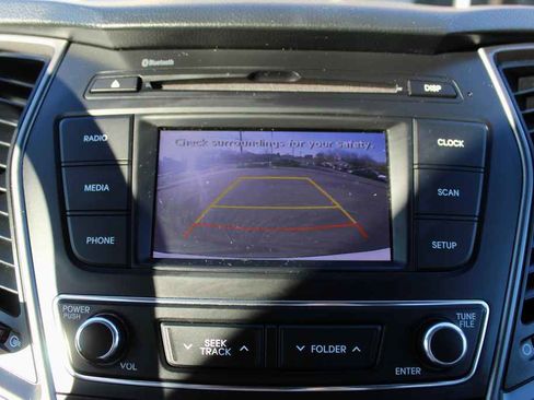 Used 2018 Hyundai Santa Fe Sport FWD image 20
