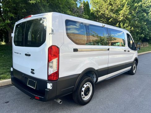 Used 2024 Ford Transit 350 XL RWD image 32