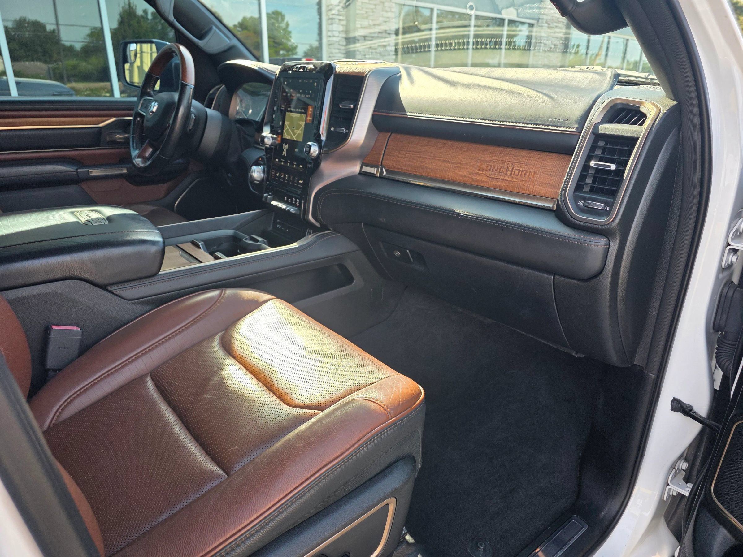 Used 2019 RAM 1500 Limited AWD/4WD image 6