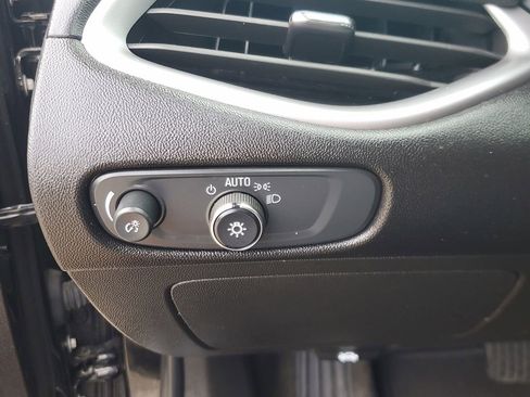 Used 2023 Chevrolet Malibu LT image 18