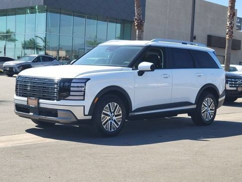 New 2026 Hyundai Palisade FWD Hybrid image 2