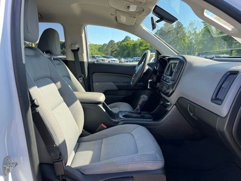 Used 2019 Chevrolet Colorado W/T w/ WT Convenience Package RWD image 10