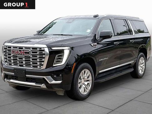 Used 2025 GMC Yukon XL Denali AWD/4WD image 1