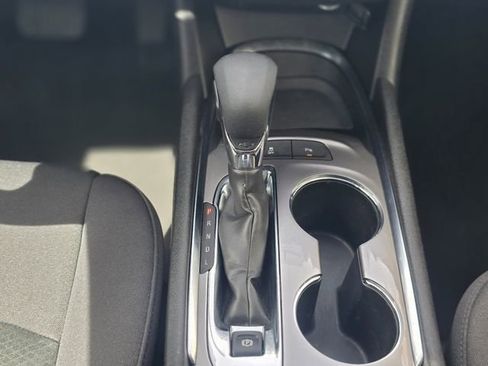 Used 2024 Chevrolet Malibu LT FWD image 24