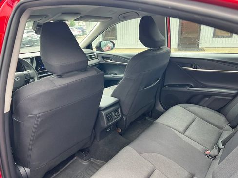 Used 2025 Toyota Camry LE FWD image 15