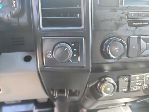 Used 2017 Ford F150 XL w/ XL Power Equipment Group image 31