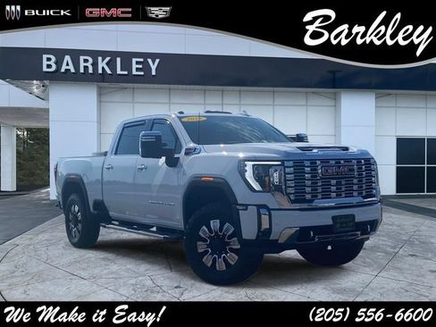 Used 2026 GMC Sierra 2500 Denali w/ Denali Reserve Package AWD/4WD image 1