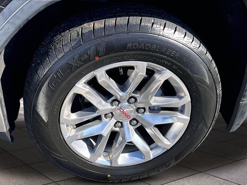 Used 2020 GMC Sierra 1500 SLT RWD image 9