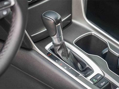 Used 2022 Honda Accord Sport image 21