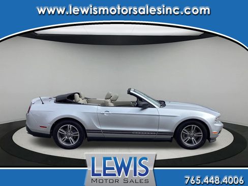 Used 2011 Ford Mustang Premium w/ 201A Rapid Spec Order Code image 1