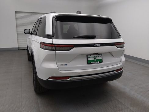 Used 2022 Jeep Grand Cherokee Limited 4xe image 6