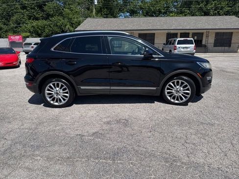 Used 2017 Lincoln MKC Reserve w/ Lincoln MKC Climate Package image 7