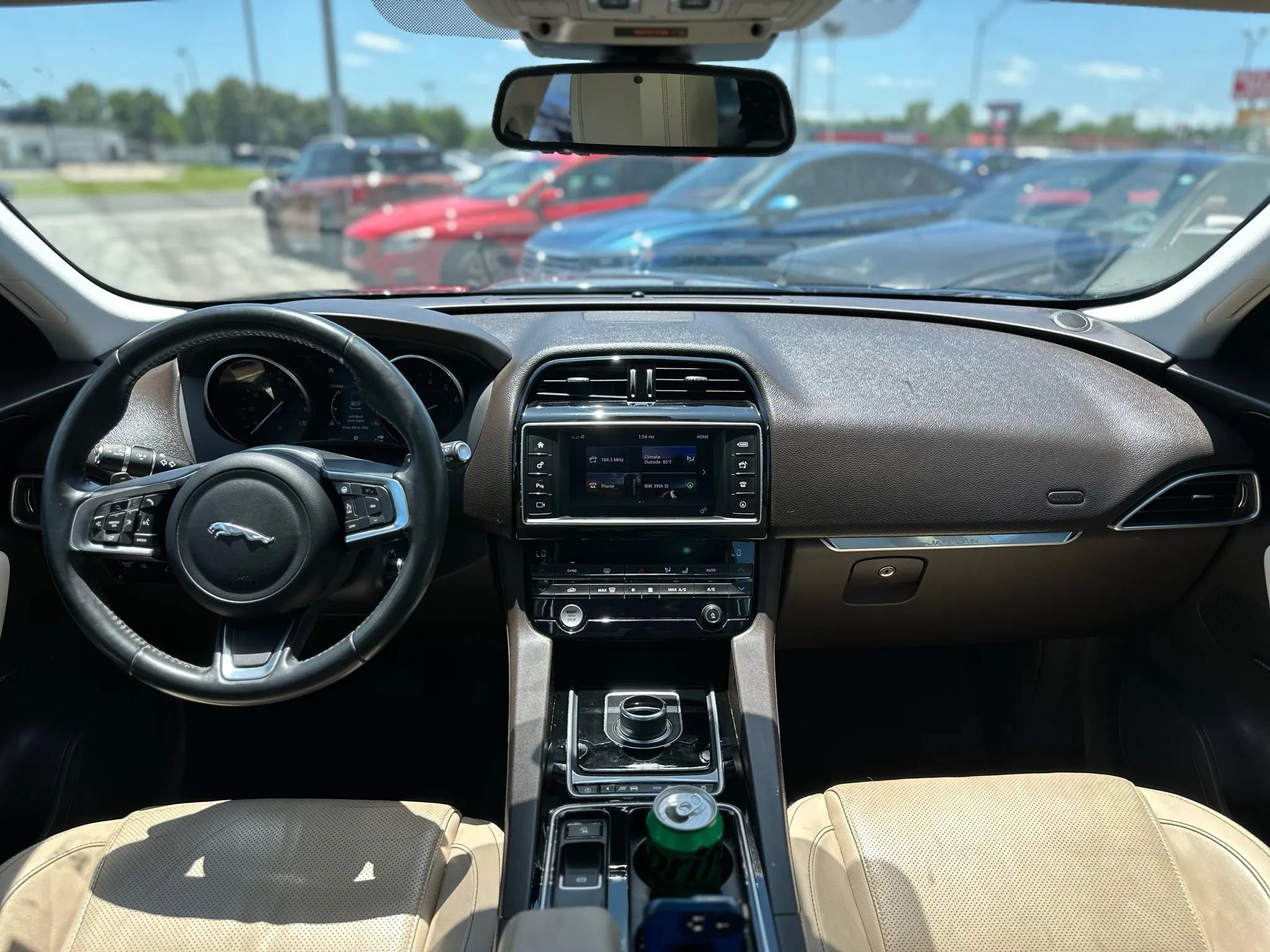 Used 2018 Jaguar F-PACE Prestige AWD/4WD image 12
