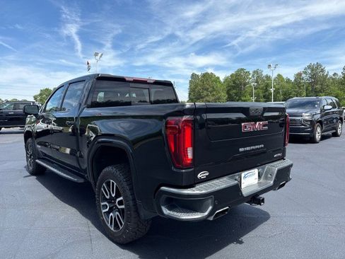 Used 2022 GMC Sierra 1500 AT4 w/ AT4 Premium Package AWD/4WD image 7