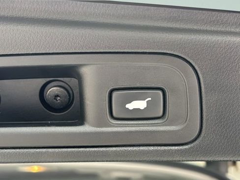 Used 2017 Honda Pilot Elite image 23