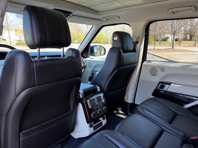 Used 2017 Land Rover Range Rover HSE AWD/4WD image 15