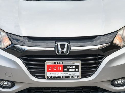 Used 2018 Honda HR-V EX-L image 5