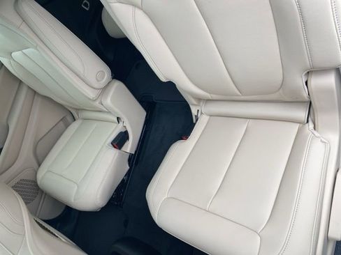 New 2025 Jeep Grand Cherokee L Limited image 39