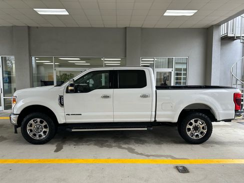 Used 2021 Ford F250 XLT w/ XLT Premium Package image 4