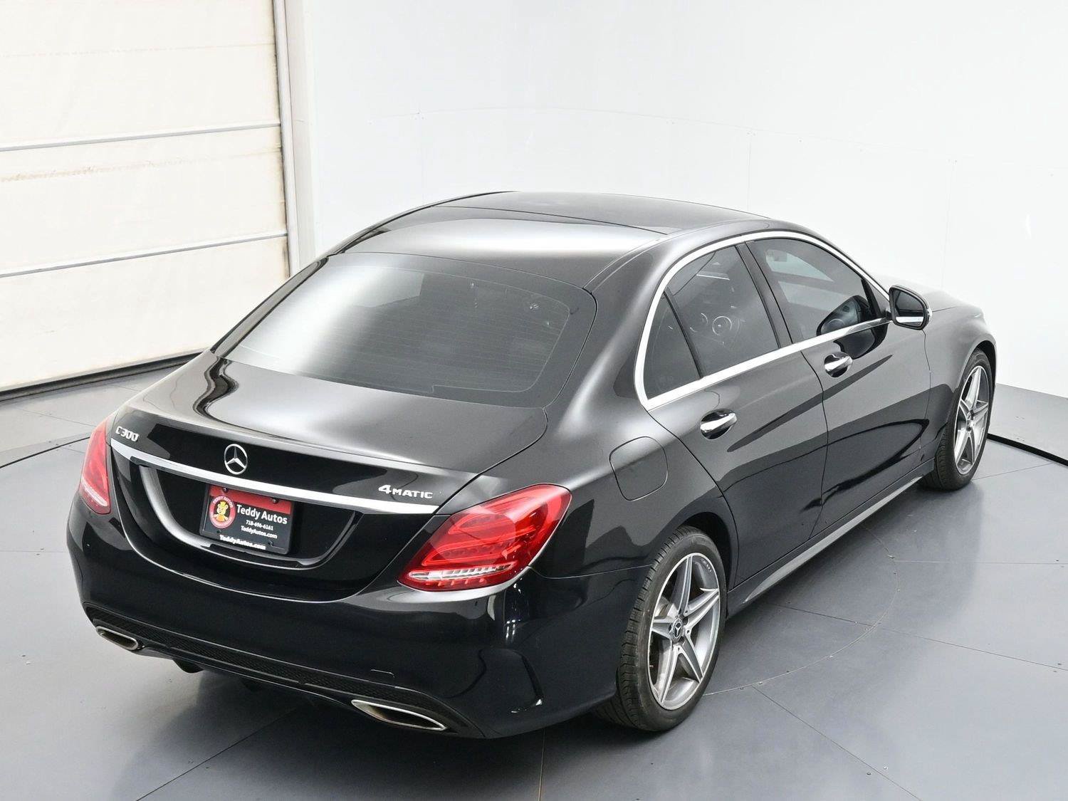 Used 2018 Mercedes-Benz C 300 4MATIC Sedan image 34