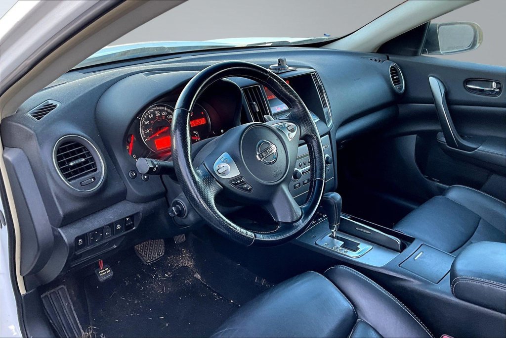 Used 2011 Nissan Maxima 3.5 SV w/ Sport Pkg FWD image 17
