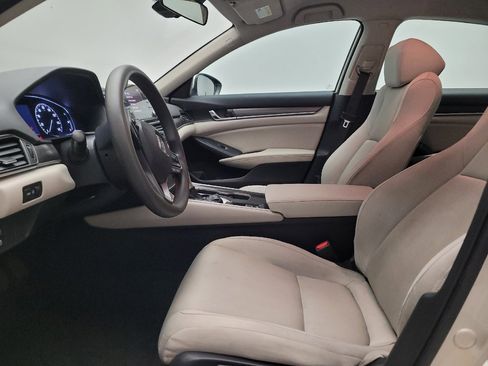 Used 2018 Honda Accord LX image 17