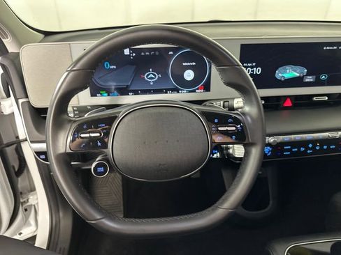 Used 2024 Hyundai Ioniq 5 SE RWD image 14