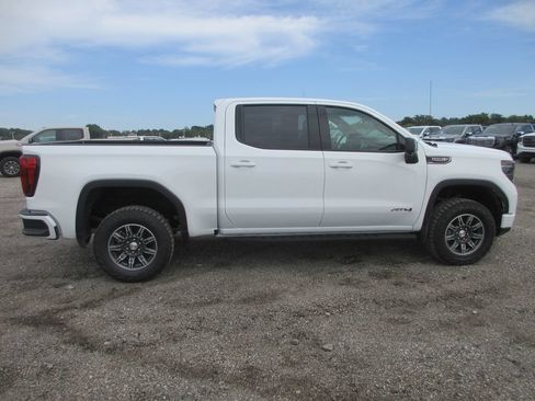New 2026 GMC Sierra 1500 AT4 w/ AT4 Premium Package AWD/4WD image 3