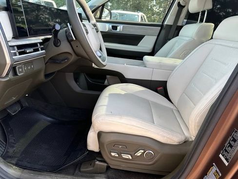 Used 2025 Hyundai Santa Fe Calligraphy AWD/4WD image 21