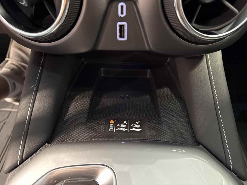 New 2026 Chevrolet Blazer LT w/ Convenience Package FWD image 15