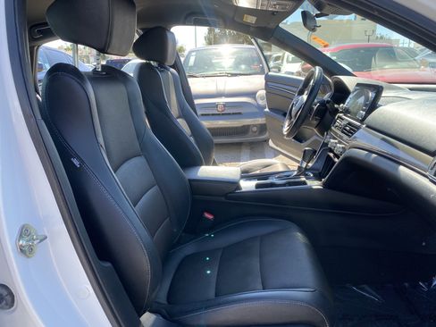 Used 2019 Honda Accord Sport image 24