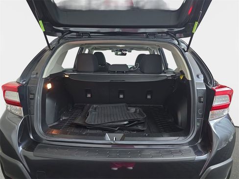 Used 2018 Subaru Crosstrek 2.0i Premium image 15