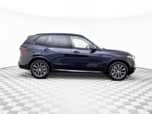 Certified 2024 BMW X5 xDrive40i w/ Executive Package image 6