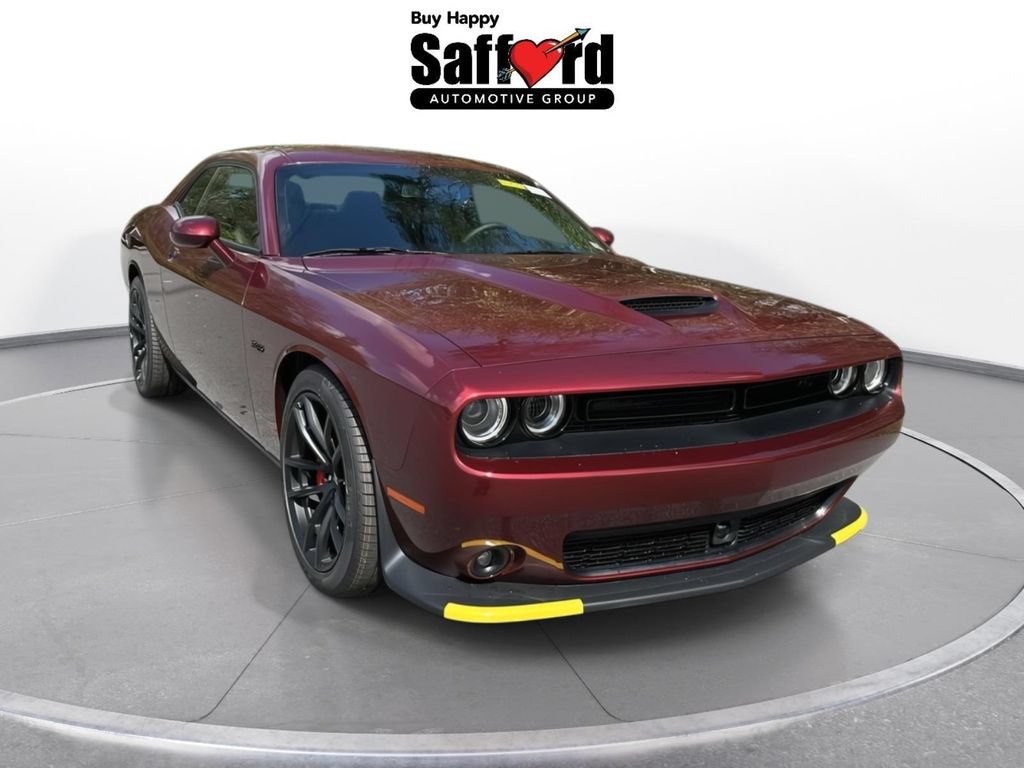 New 2023 Dodge Challenger R/T w/ Plus Package RWD image 1